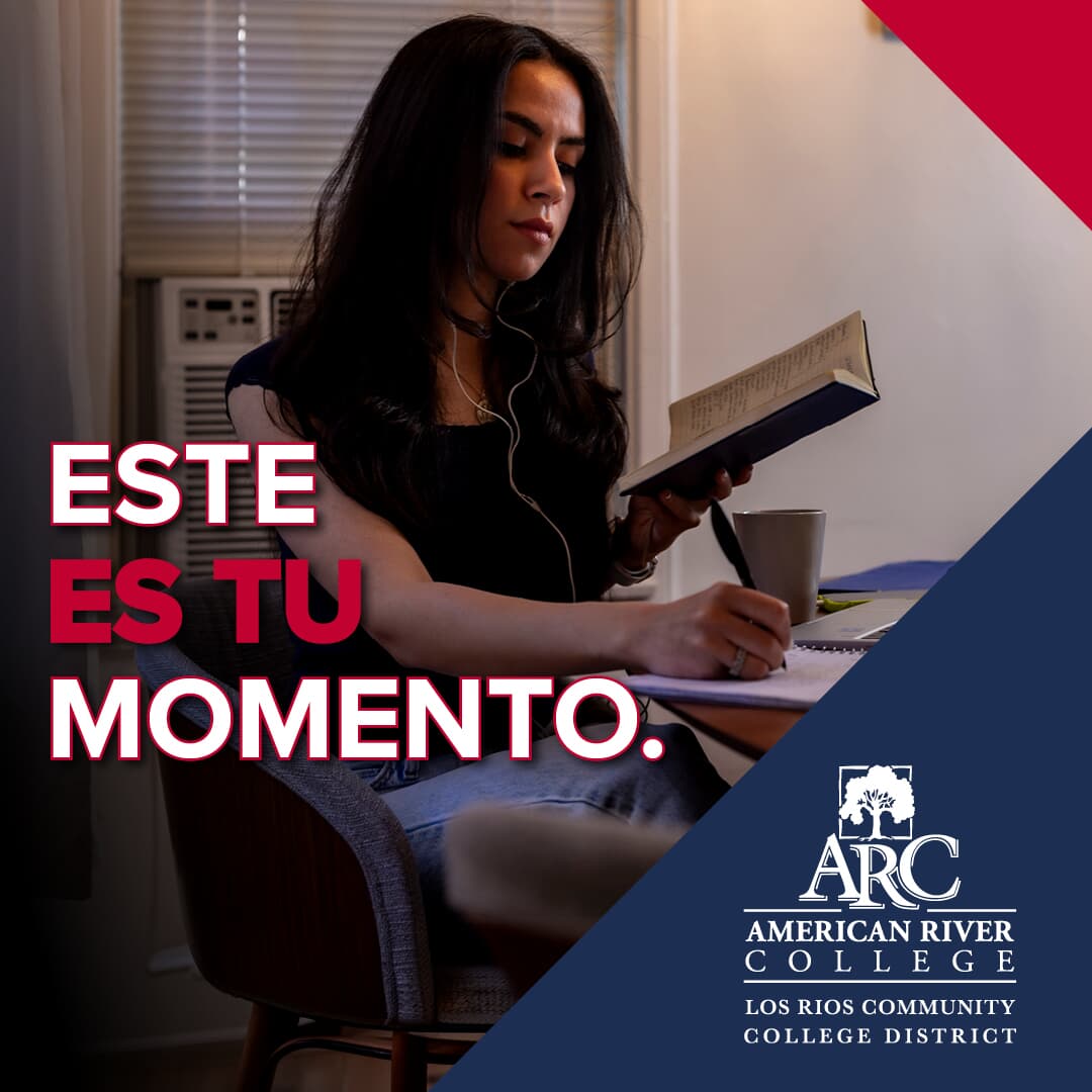 Text in Spanish over photo of serious woman with a book in her hand that says Este es tu momento next to ARC logo